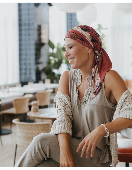 Pañuelo oncológico  Doris Print